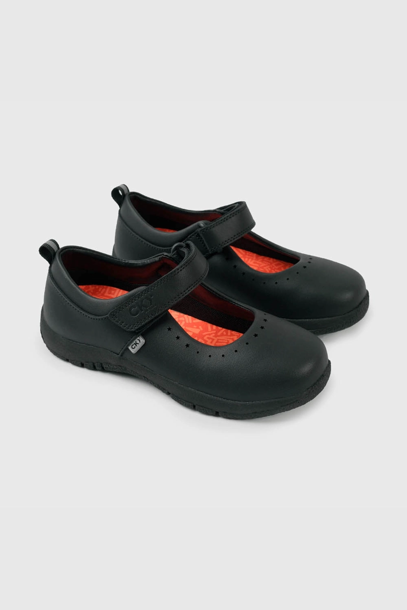 ZAPATOS ESCOLARES REINAS NEGROS - 1