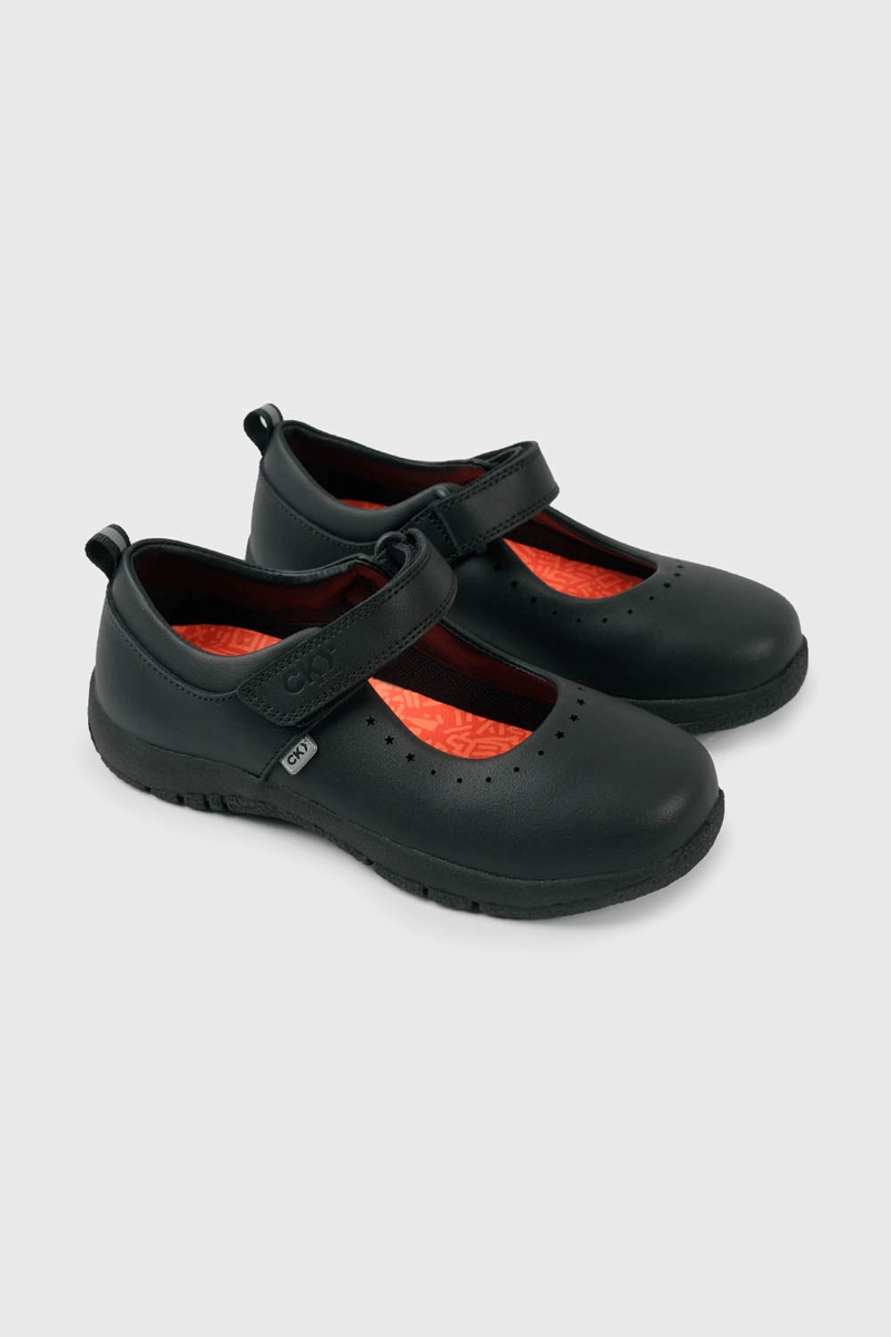 ZAPATOS ESCOLARES REINAS NEGROS - 1