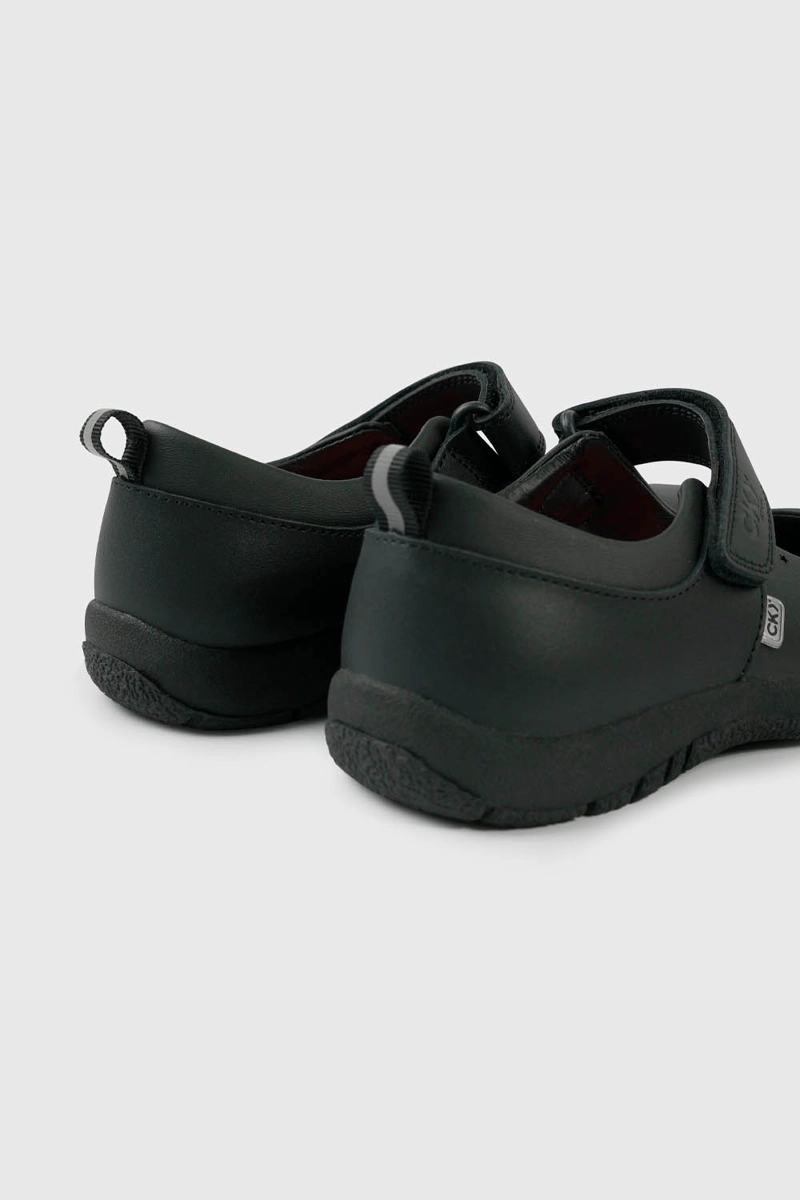 ZAPATOS ESCOLARES REINAS NEGROS - 5