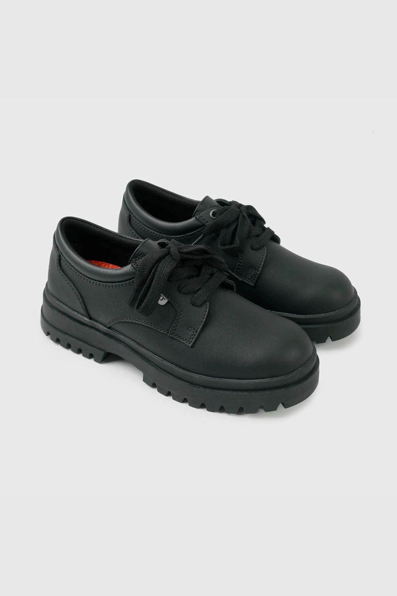 ZAPATO ESCOLAR NEGRO DE CUERO CON PLATAFORMA Y CORDONES NIÑA - 1