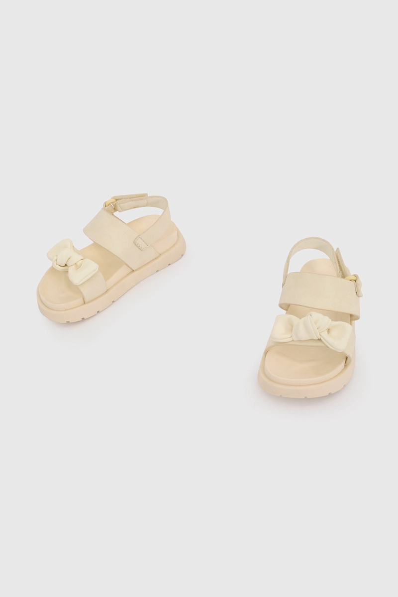 SANDALIA DE VESTIR AMARILLA DE CAMINANTE TALLA 21 A 27 - 4