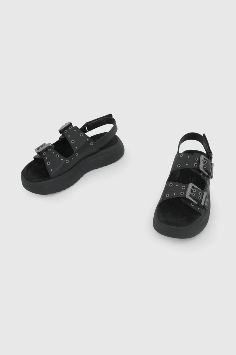 SANDALIA NEGRA CON PLATAFORMA Y TACHAS DE NIÑO TALLA 28 A 38 - 4