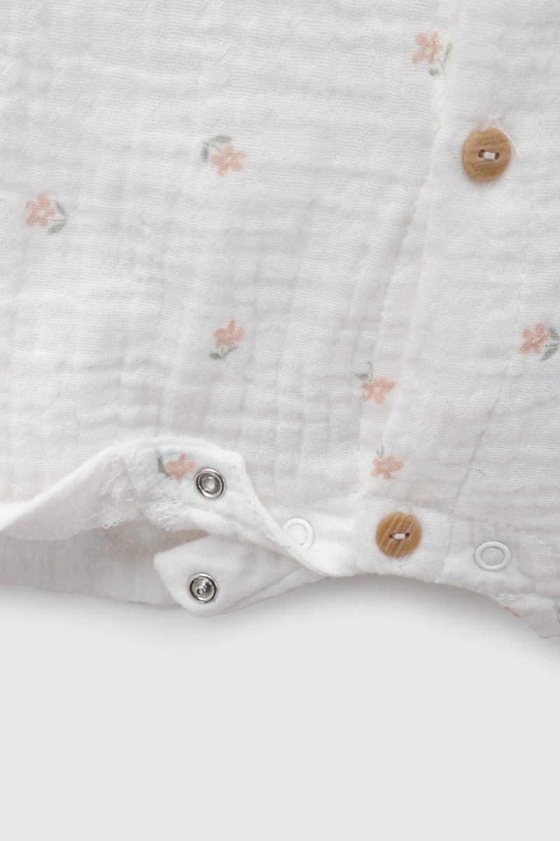 ENTERITO BLANCO FLORES DE BEBE DE NEW BORN TALLA 0/3 M A 09/12M - 4