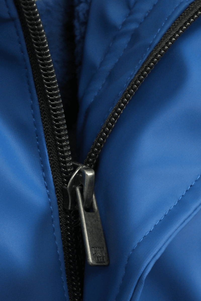 CHAQUETA AZUL ENGOMADA CON FORRO DE JERSEY Y GORRO PARA BEBE - 3