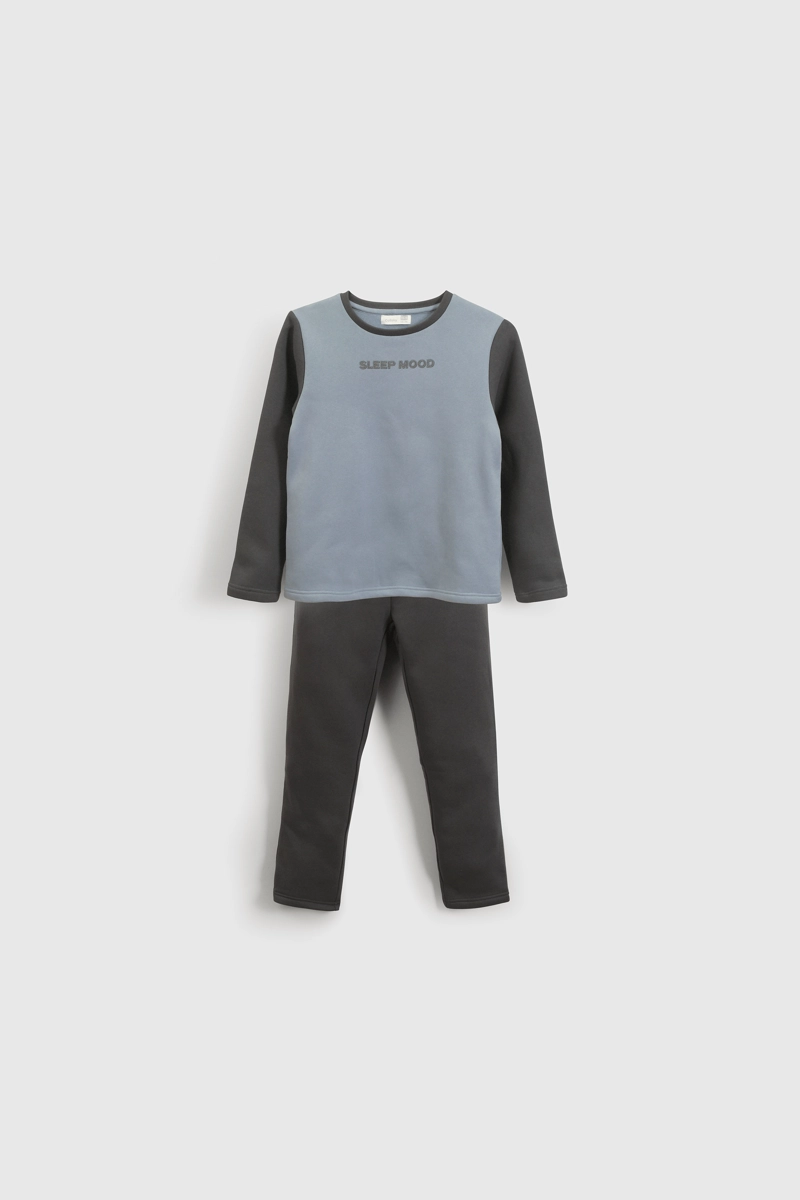 PIJAMA NIÑO FRANELA MANGA LARGA NEGRO DE 2 A 12 AÑOS - 1