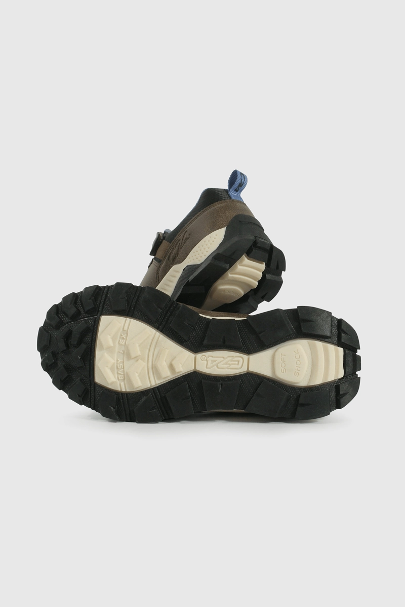 ZAPATILLA OUTDOOR CAFE  CAÑA BAJA CON VELCRO Y CORDON DE NIÑO - 3