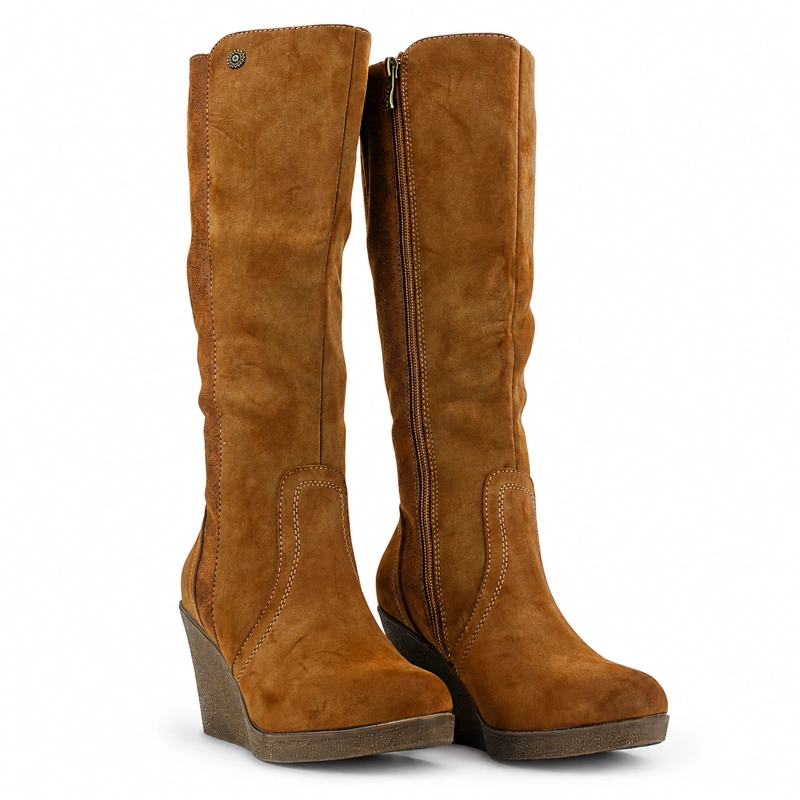 BOTA CHALADA MUJER WEDGE-40 CAMEL CASUAL - 5