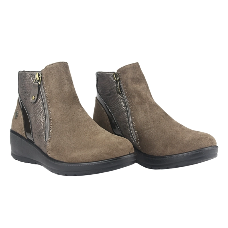 BOTIN CHALADA MUJER CONFORT-5 TAUPE CASUAL - 5