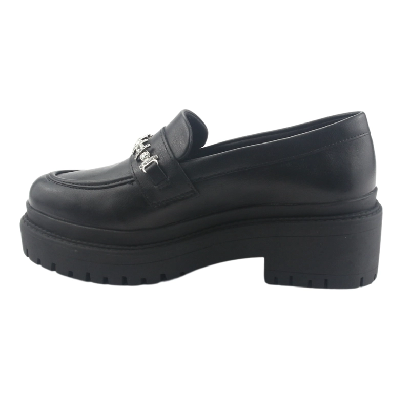 MOCASIN VIA MARTE MUJER  NEGRO CASUAL - 2