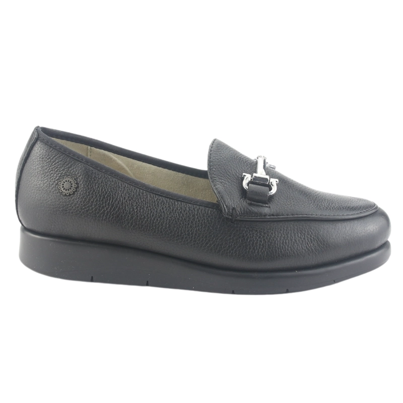 MOCASIN DE CUERO CHALADA MUJER CELSA-1 NEGRO CASUAL - 1