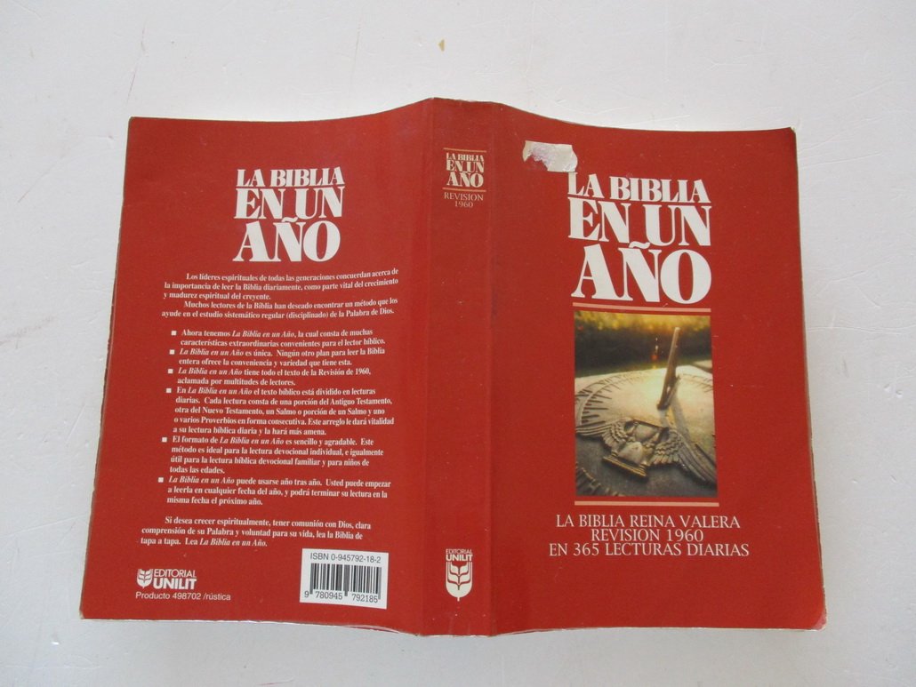 LA BIBLIA EN UN AÑO (SPANISH EDITION) - 1