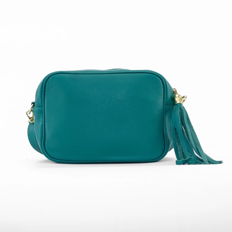 CARTERA CUERO RECTANGULAR LISA VERDE - 3