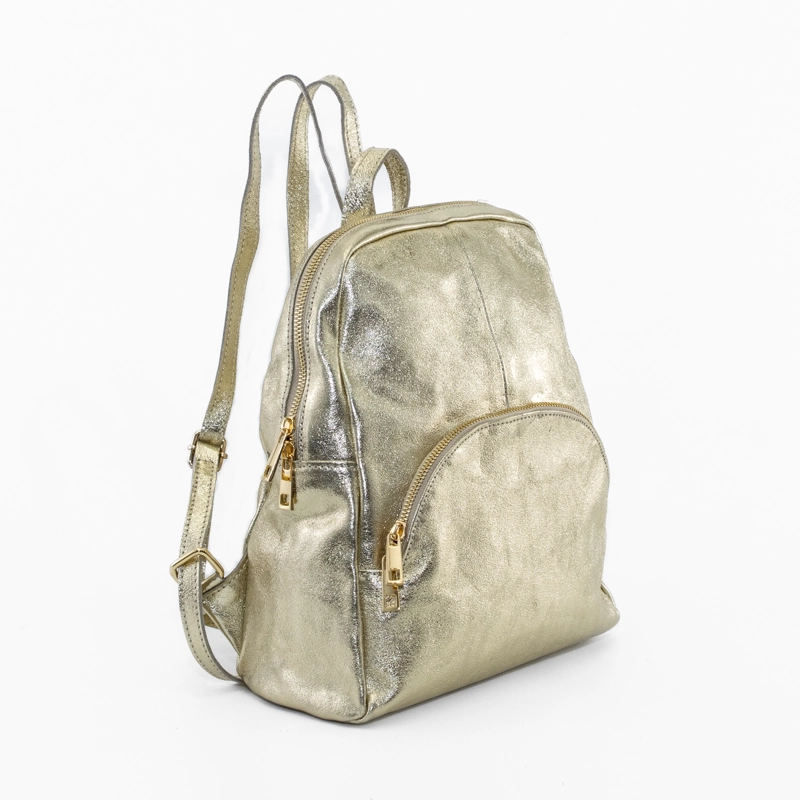 MOCHILA CUERO METALICA ORO - 2