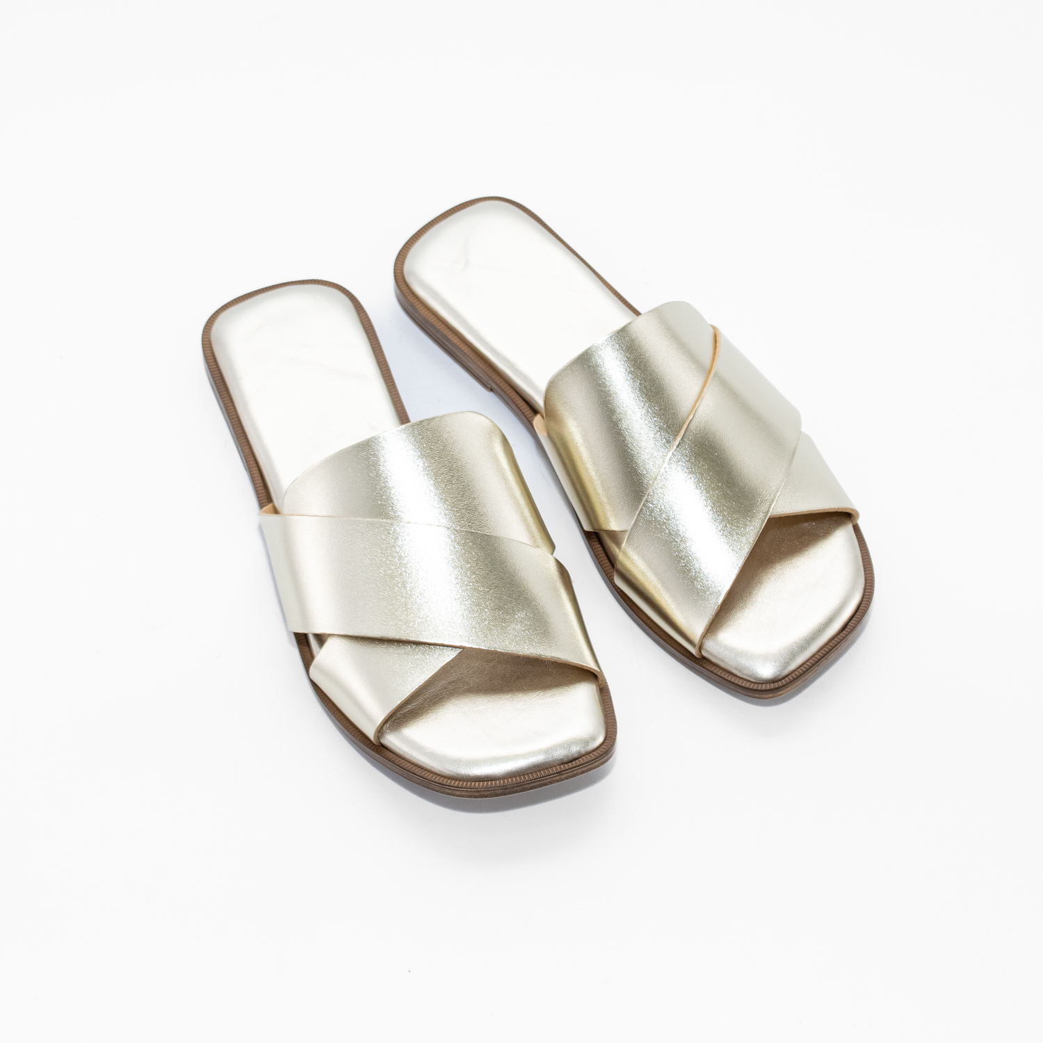 SANDALIA CUERO BAJA CRUZ METAL ORO MAILEA - 5