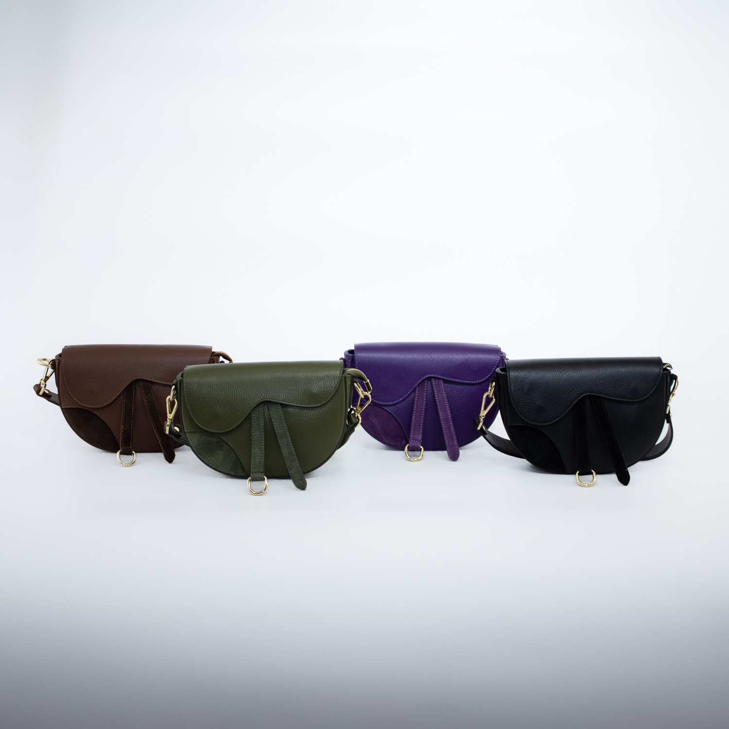 CARTERA CUERO CON DETALLES RENO MORADO MAILEA - 4