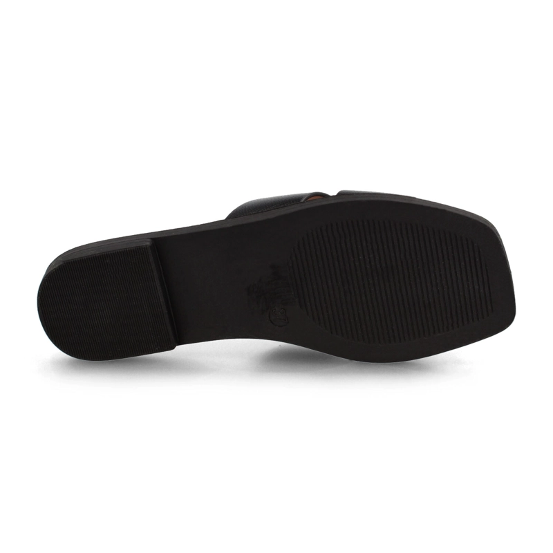SANDALIA MUJER BATA ODILIA. NEGRO - 5