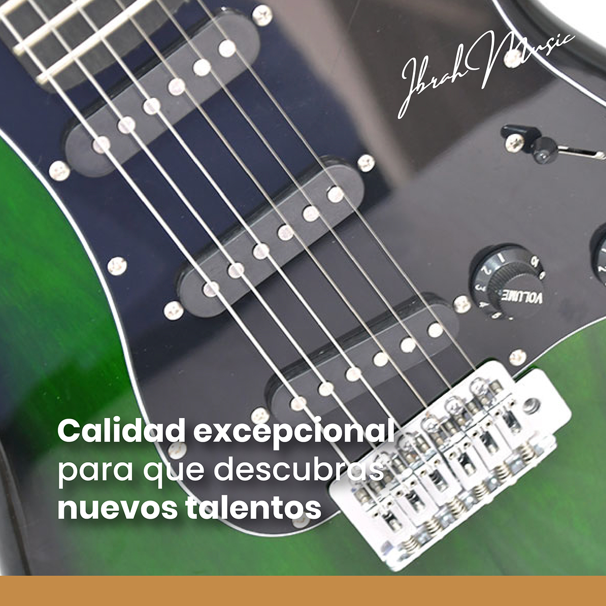 GUITARRA ELÉCTRICA IBRAH MUSIC STRATOCASTER IBRAH + AMPLIF + ACCESORIOS - 7