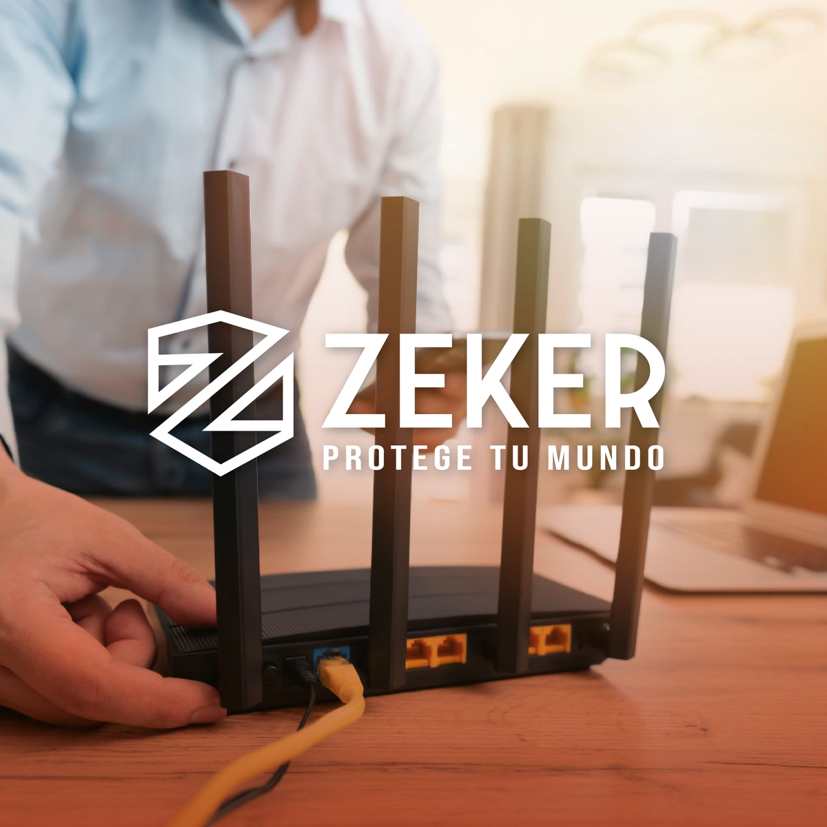 CABLE DUAL CAMARA SEGURIDAD ZEKER EXTENSOR PODER ETHERNET 5M - 9