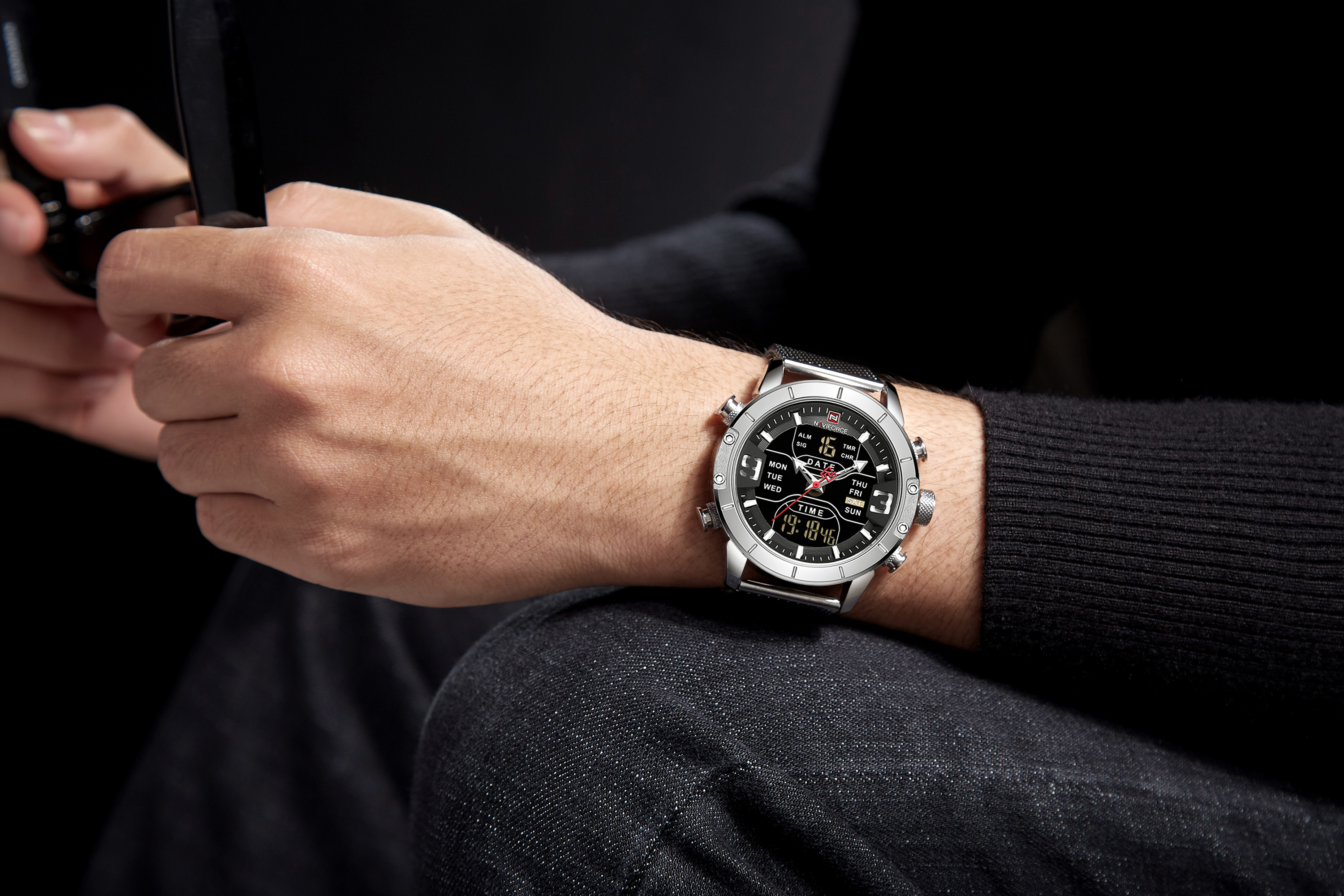 RELOJ  HOMBRE NAVIFORCE PLATEADO ANALOGO DIGITAL MALLA DE ACERO. - 3