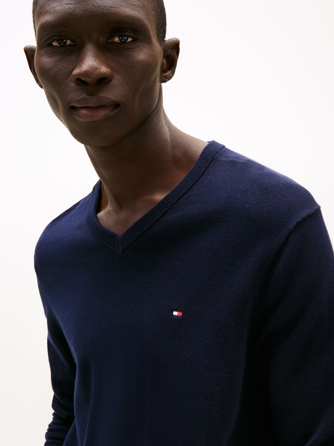 SWEATER BASICO SIGNATURE V-NECK - 4