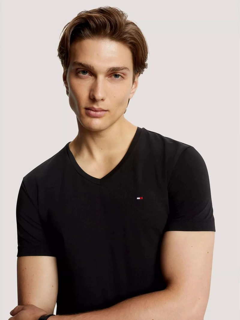 POLERA ESSENTIAL V-NECK SLIM FIT - 4