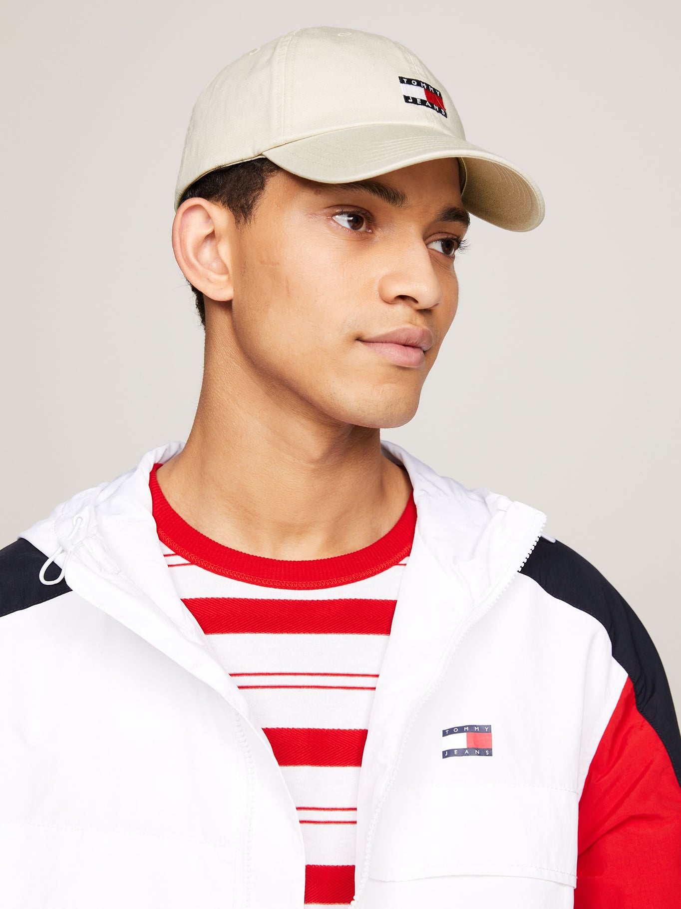 JOCKEY ALGODÓN TOMMY HILFIGER BEIGE HERITAGE CON PARCHE - 2