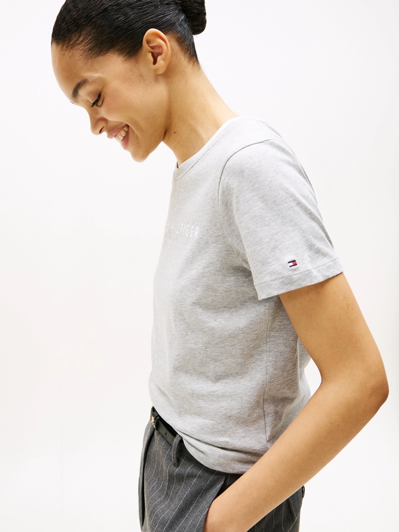 POLERA SIGNATURE CON LOGO REGULAR FIT - 4