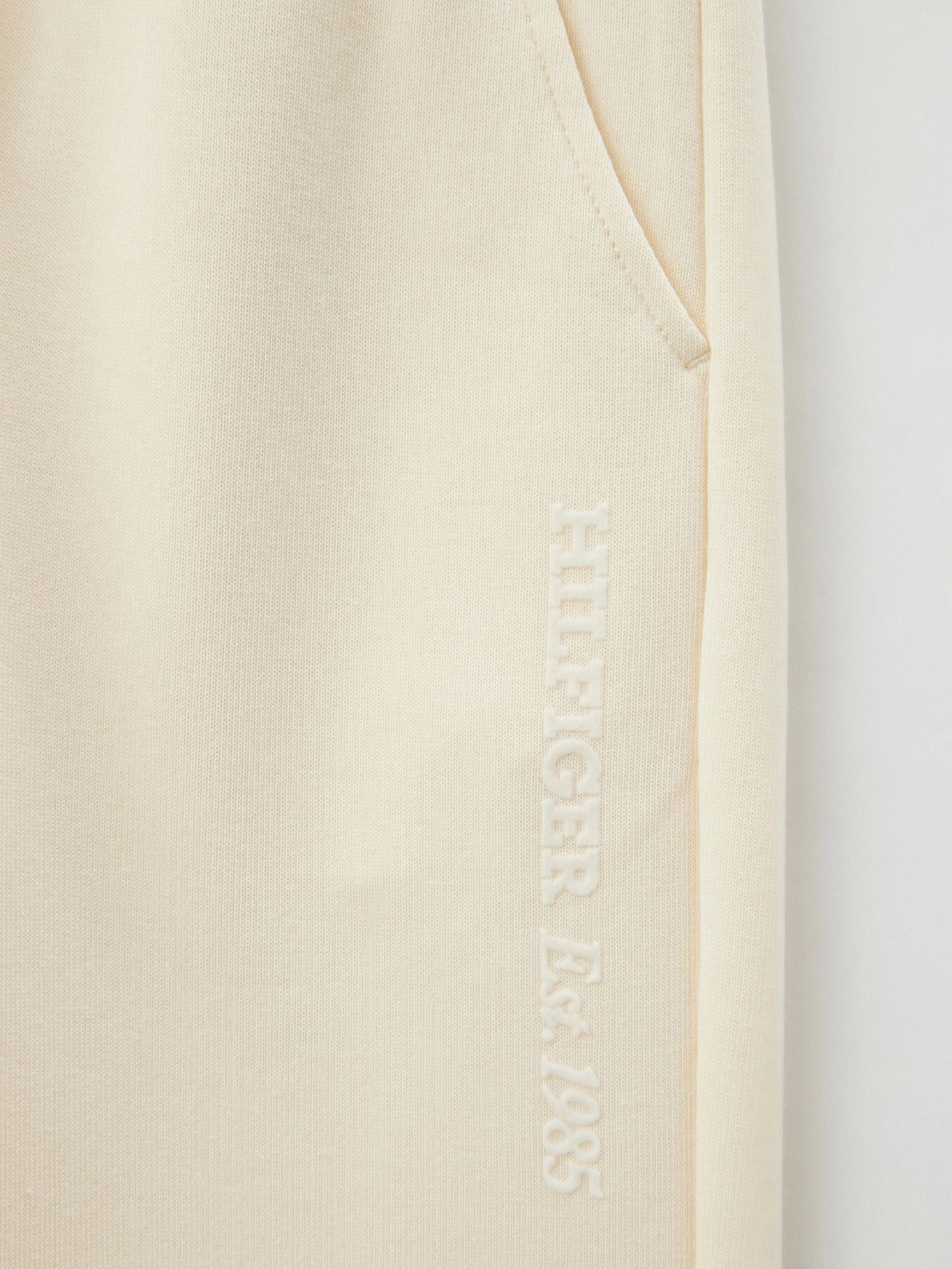 JOGGERS DE NIÑA RELAXED CON LOGO - 3
