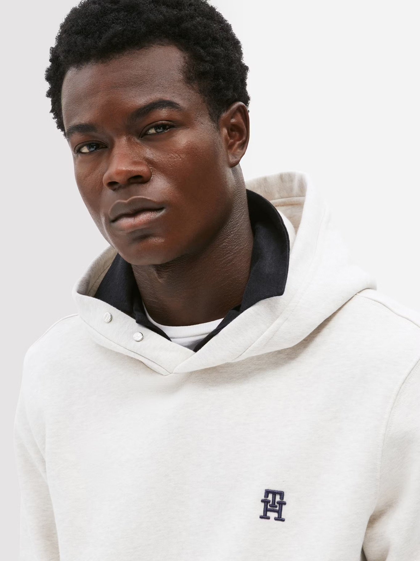 POLERON HOODIE MONOGRAMA TH - 4