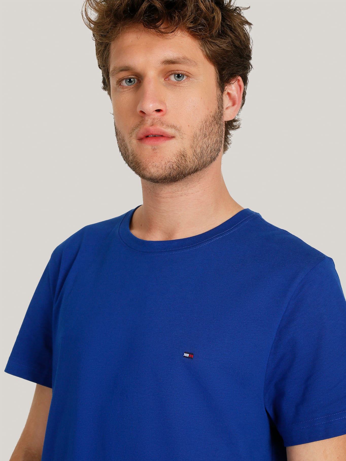 POLERA ESSENTIAL C-NECK SLIM FIT - 4