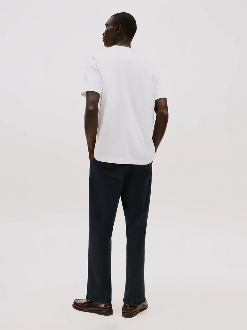 POLERA ESSENTIAL V-NECK REGULAR FIT - 3
