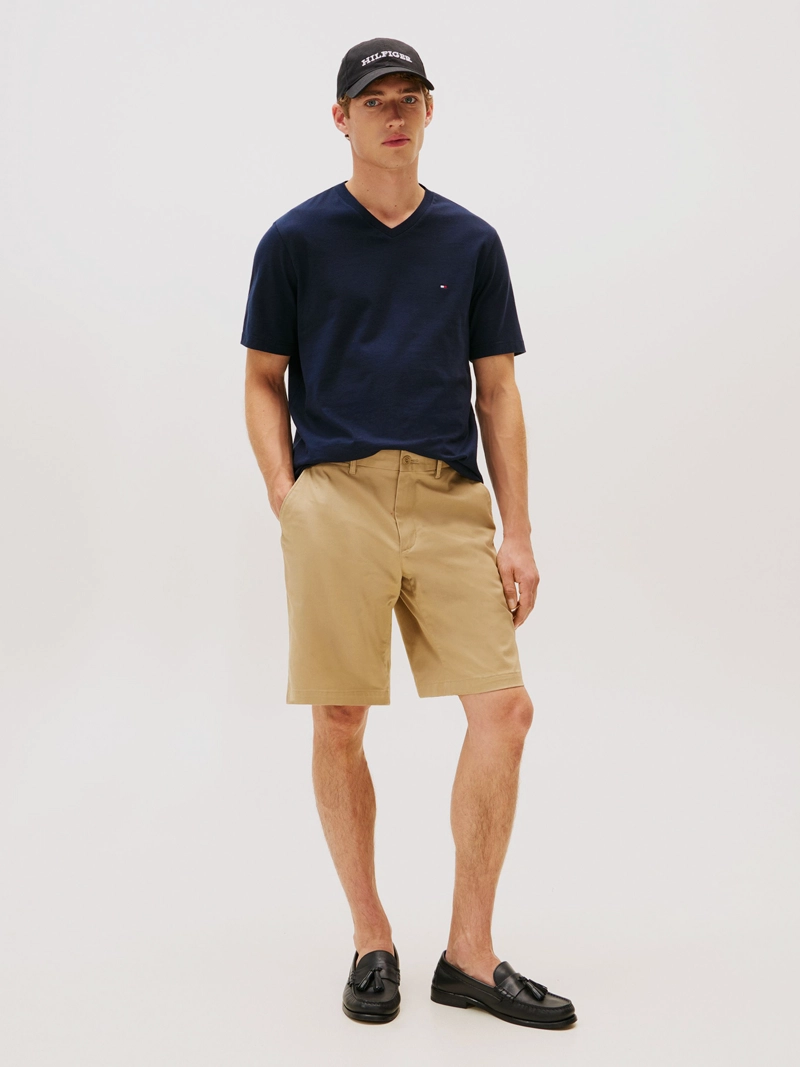 POLERA ESSENTIAL V-NECK REGULAR FIT - 2