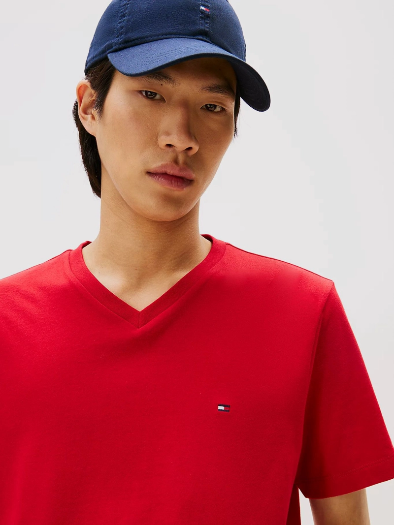 POLERA ESSENTIAL V-NECK REGULAR FIT - 4