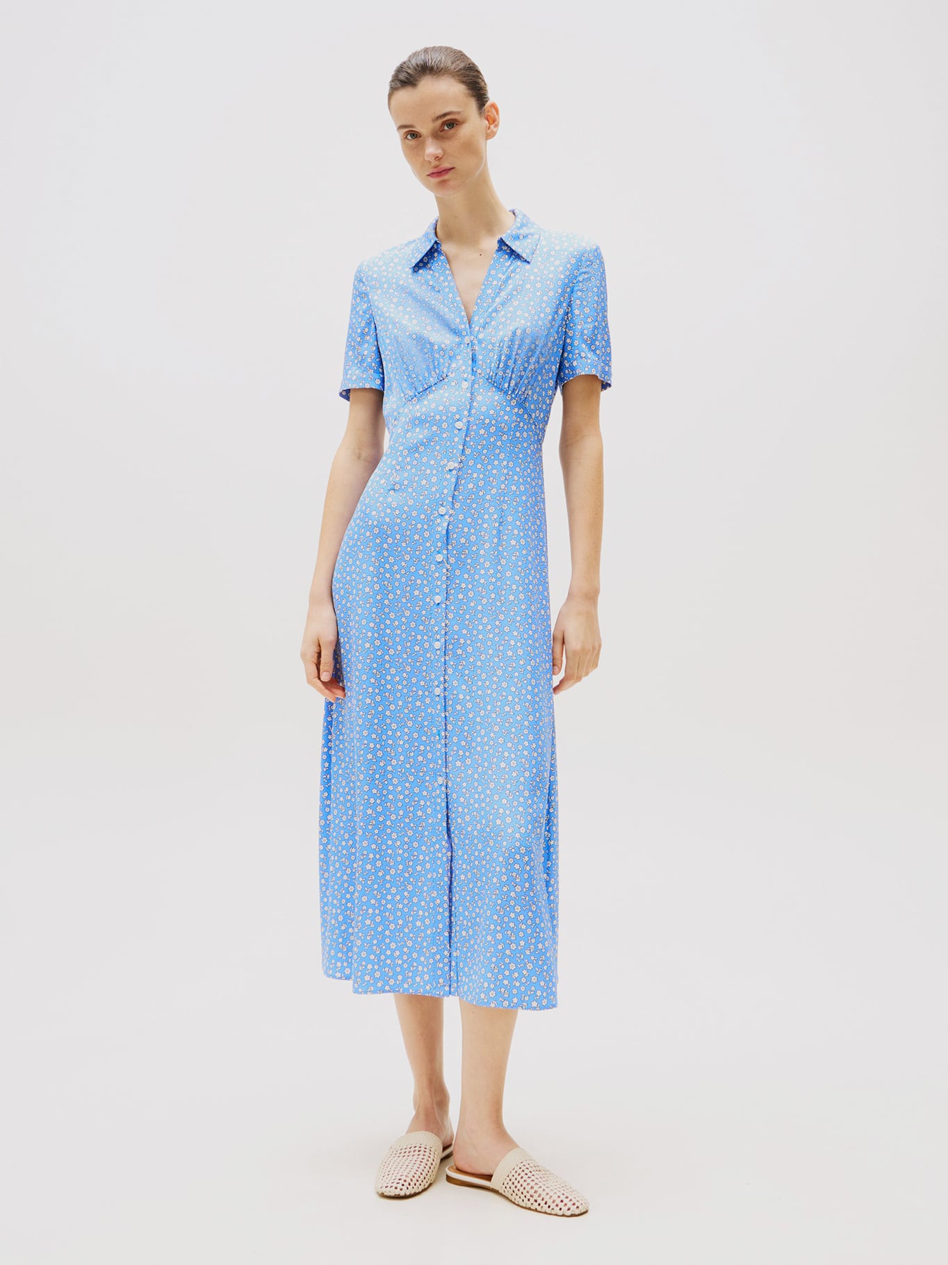 VESTIDO CON ESTAMPADO FLORAL - 1
