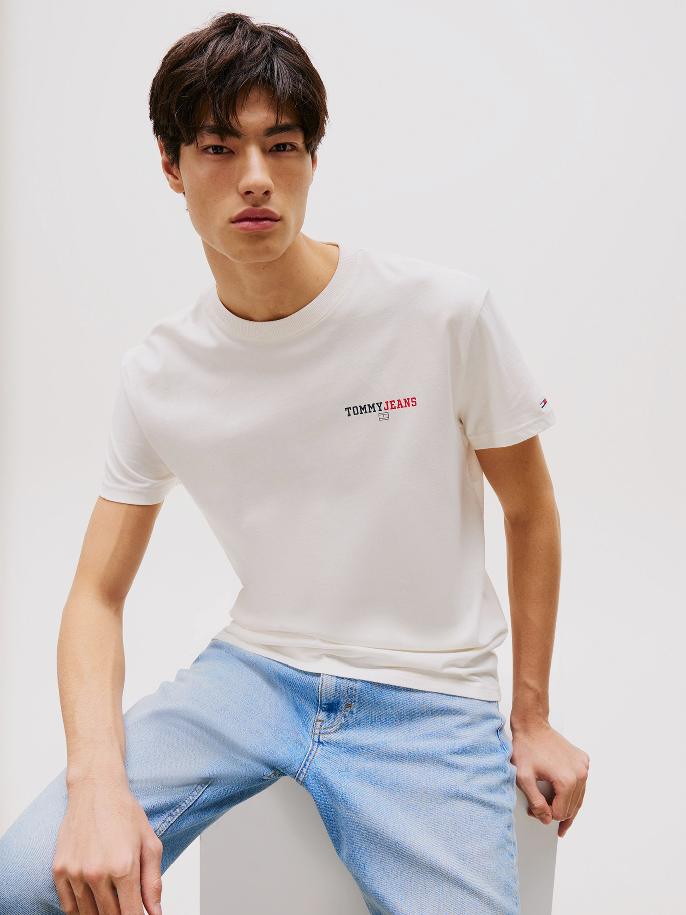POLERA GRAPHIC LOGO REGULAR FIT - 4