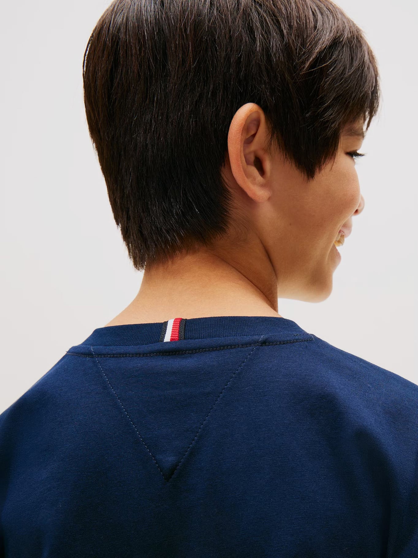 POLERA ESSENTIAL ARCHIVE LOGO - 4