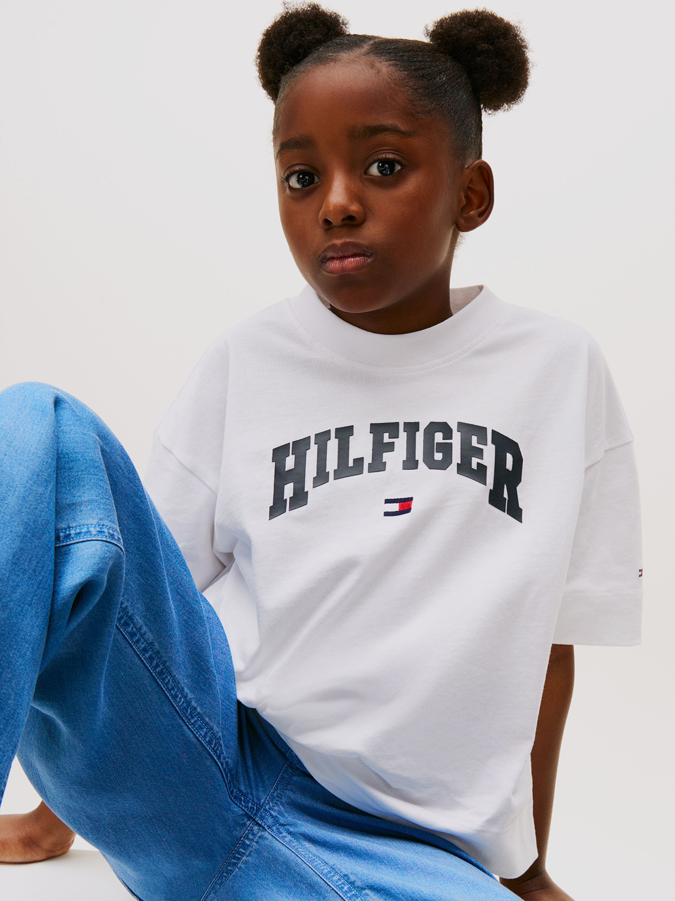 POLERA JASPEADA CON LOGO VARSITY - 4