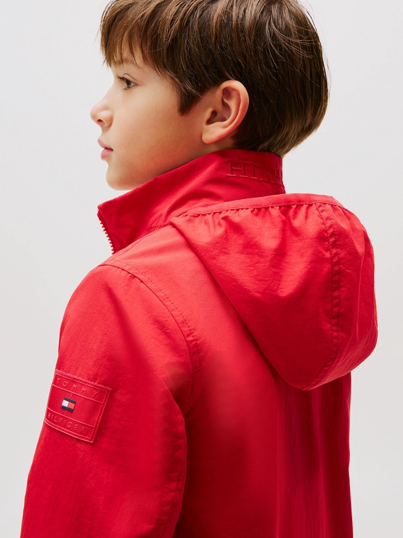 CHAQUETA CON GORRO Y LOGO - 4