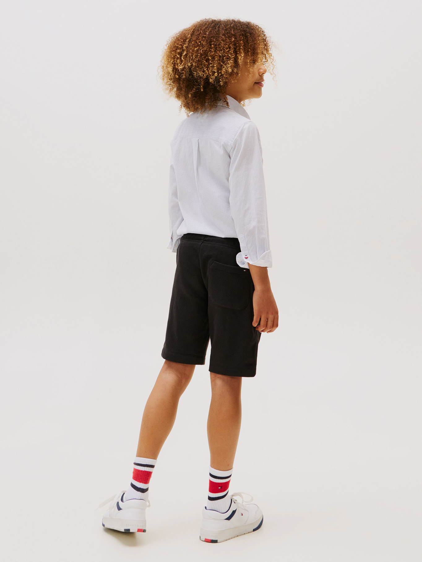 SHORTS CON LOGO GRAFICO - 3