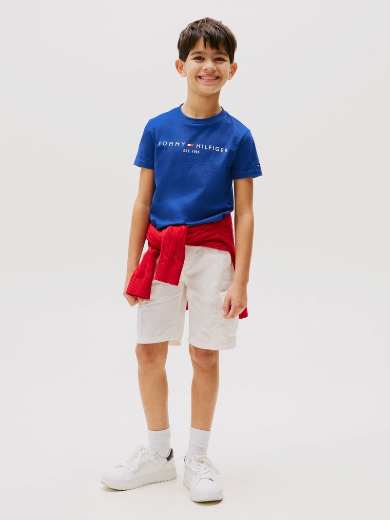 POLERA DE NIÑO ESSENTIAL CON LOGO - 2