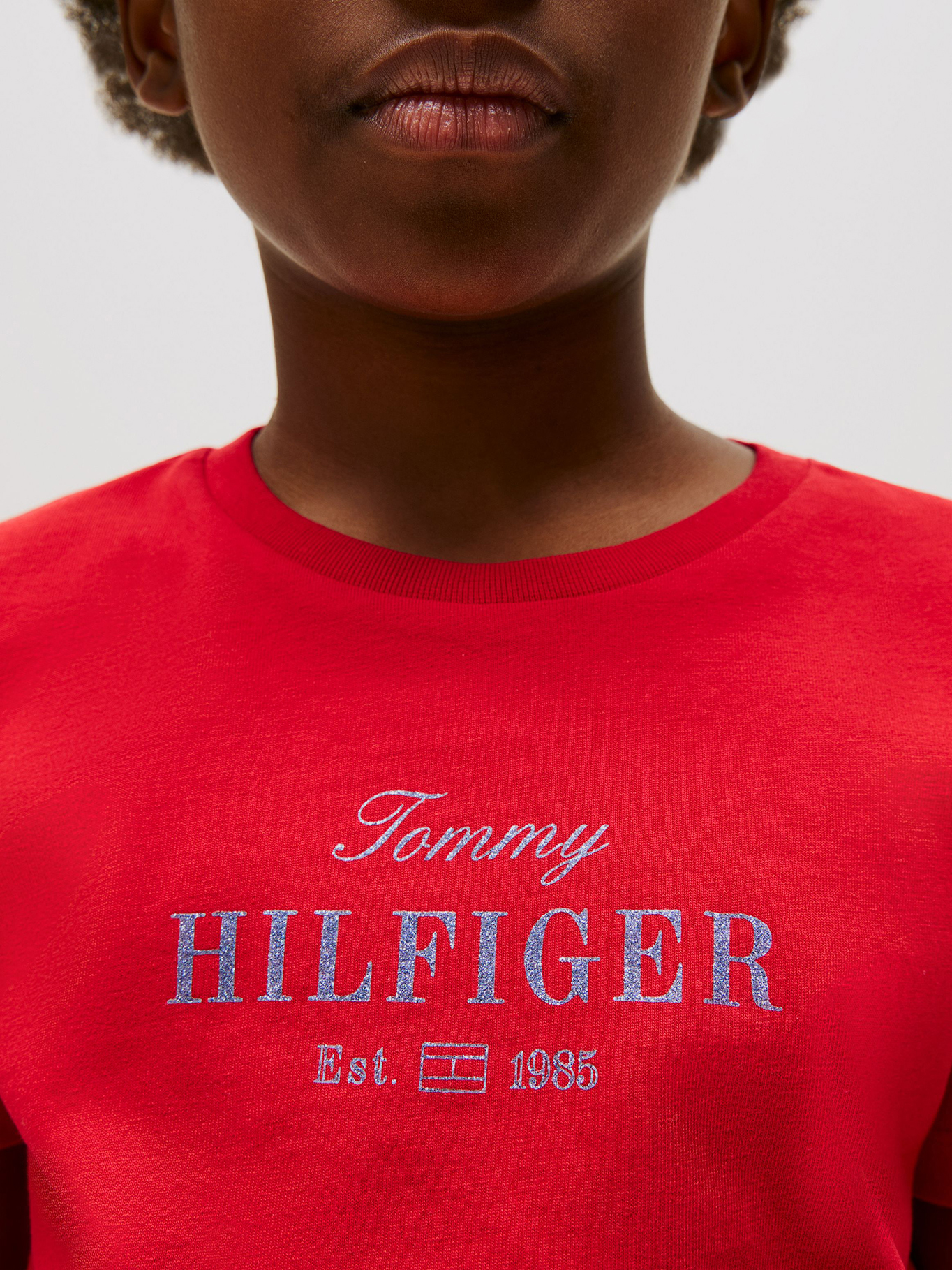 POLERA CON LOGO GLITTER - 4