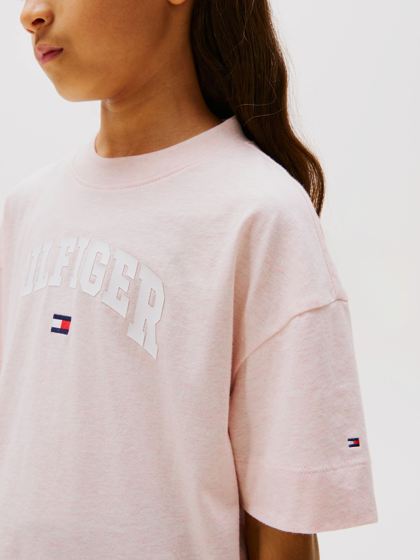 POLERA JASPEADA CON LOGO VARSITY - 4