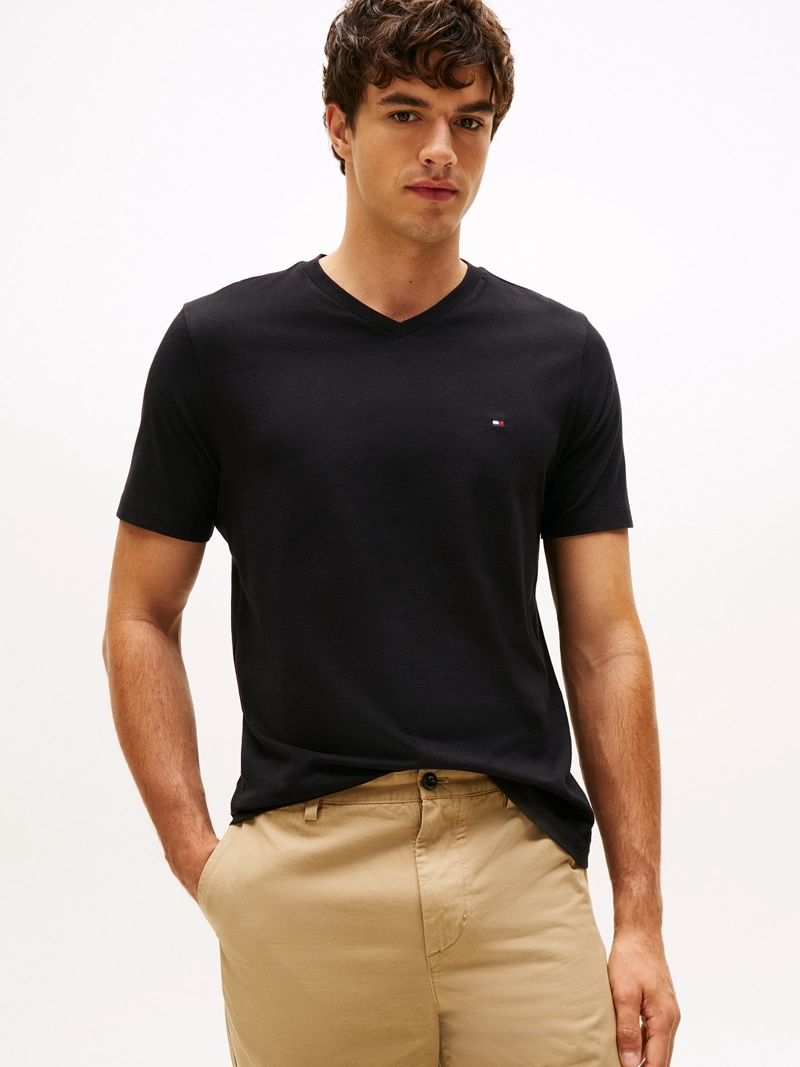 POLERA ESSENTIAL V-NECK REGULAR FIT - 1