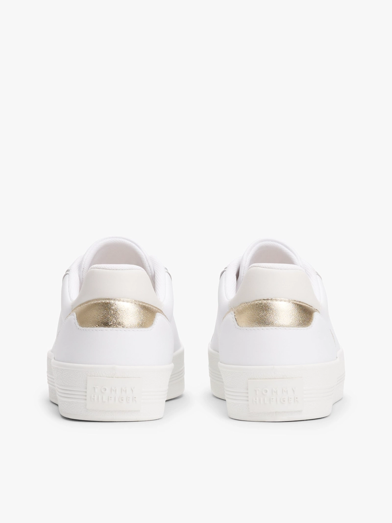 ZAPATILLAS ESSENTIAL CON LOGO METALIZADO - 8