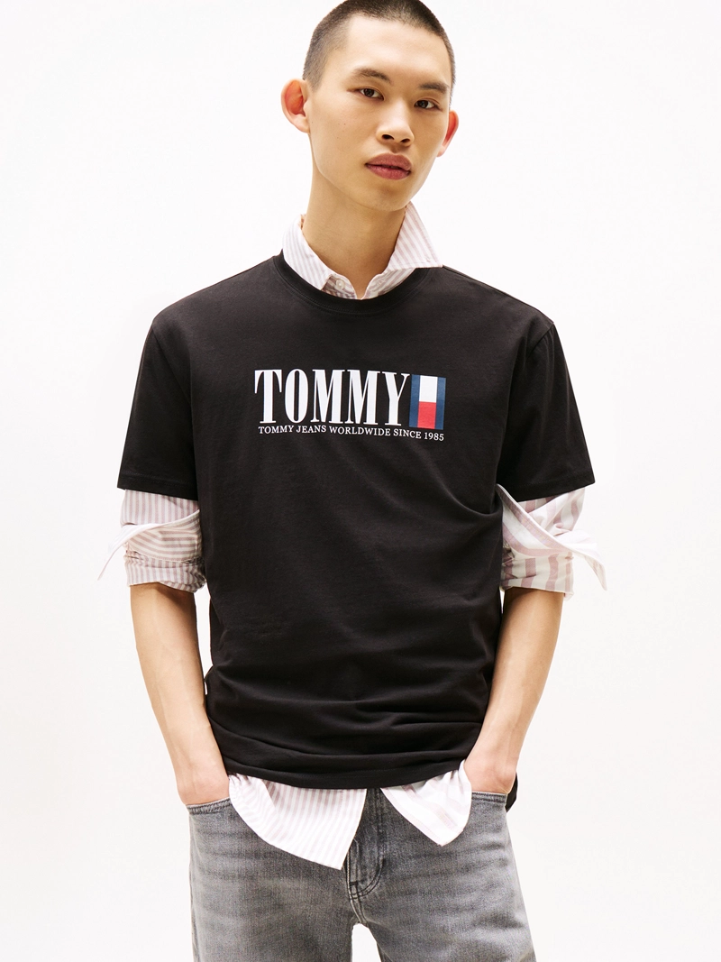 POLERA C-NECK CON LOGO REGULAR FIT - 1