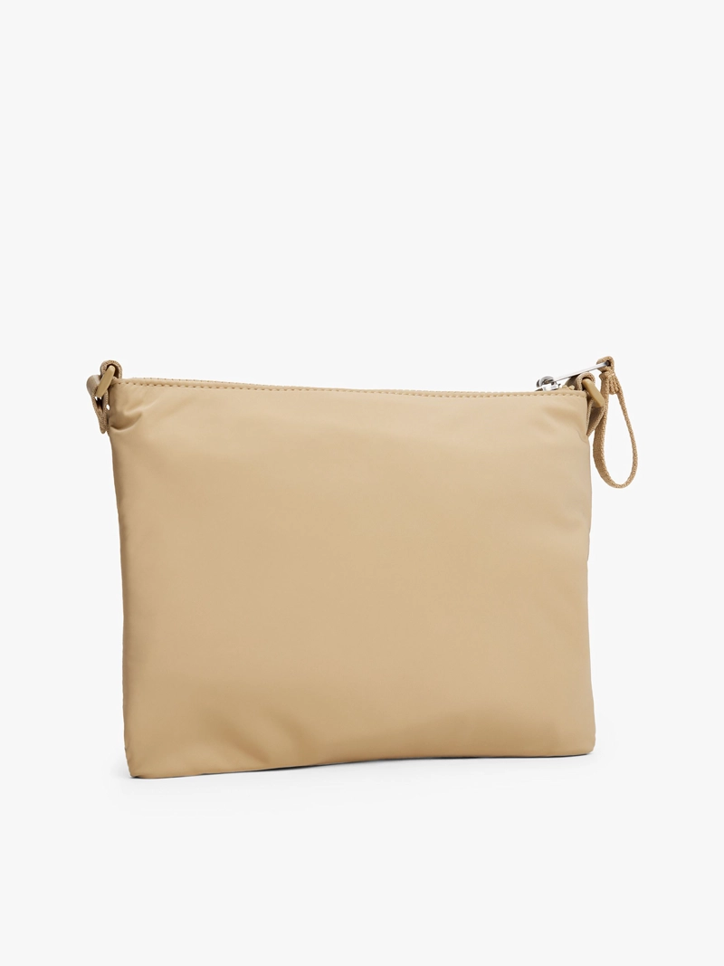 BOLSO URBAN CON LOGO ENGOMADO - 3