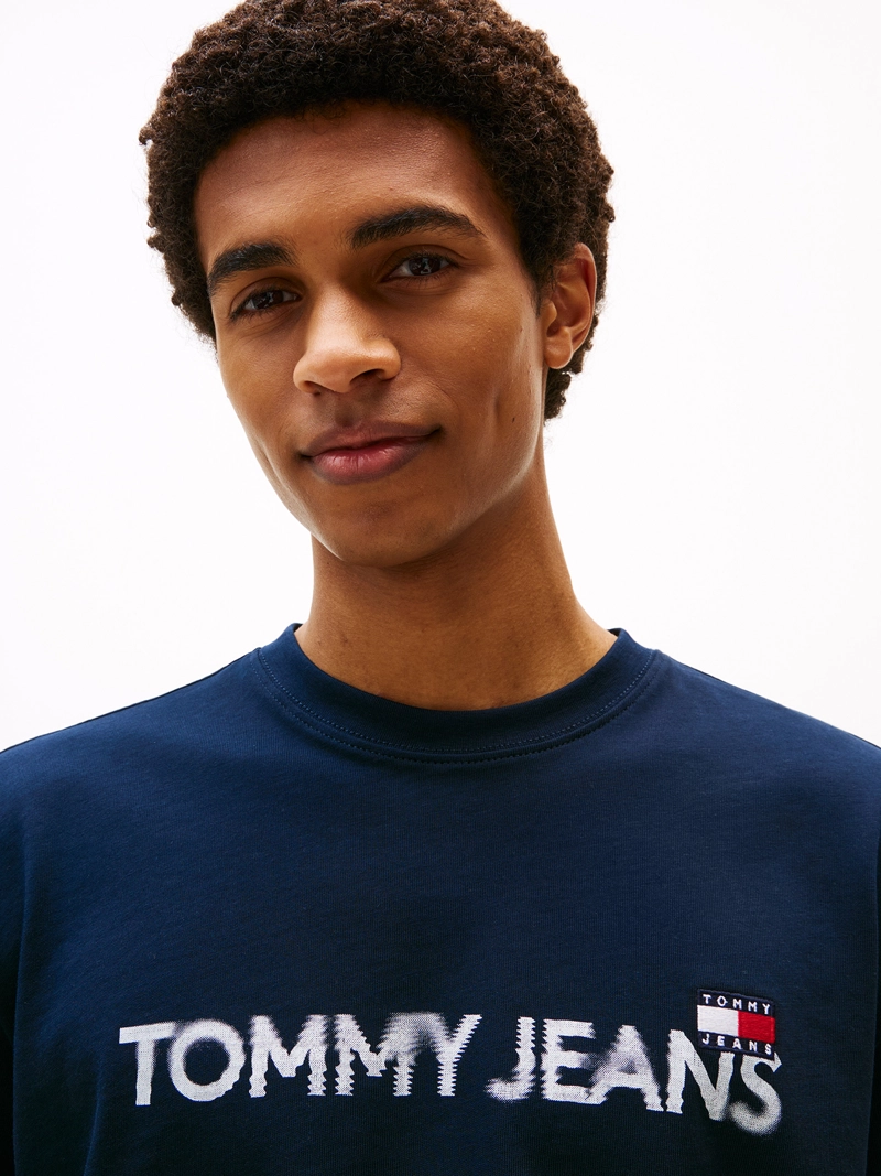 POLERA CON LOGO DE PARCHE REGULAR FIT - 4