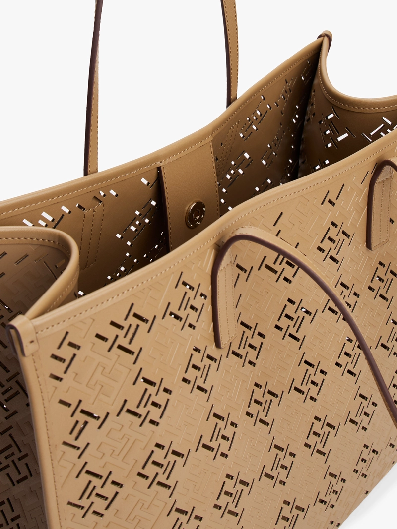 TOTE CITY MONOGRAM - 4