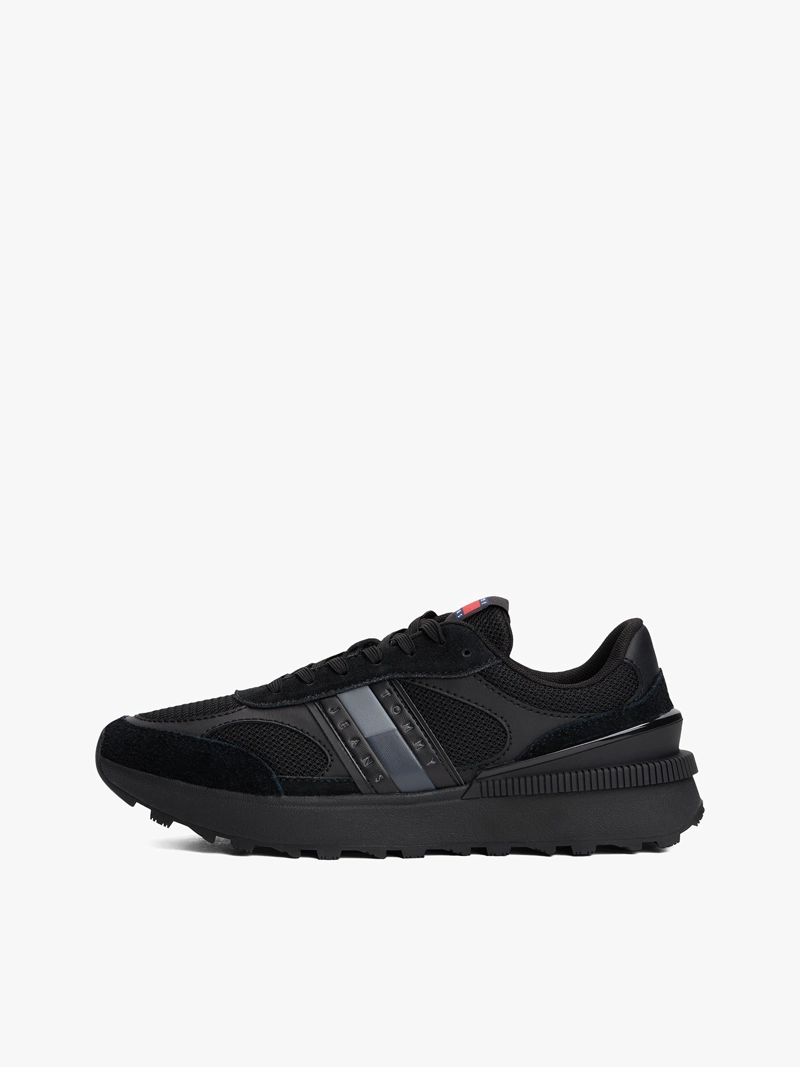 ZAPATILLAS CON SUELA DENTADA - 6