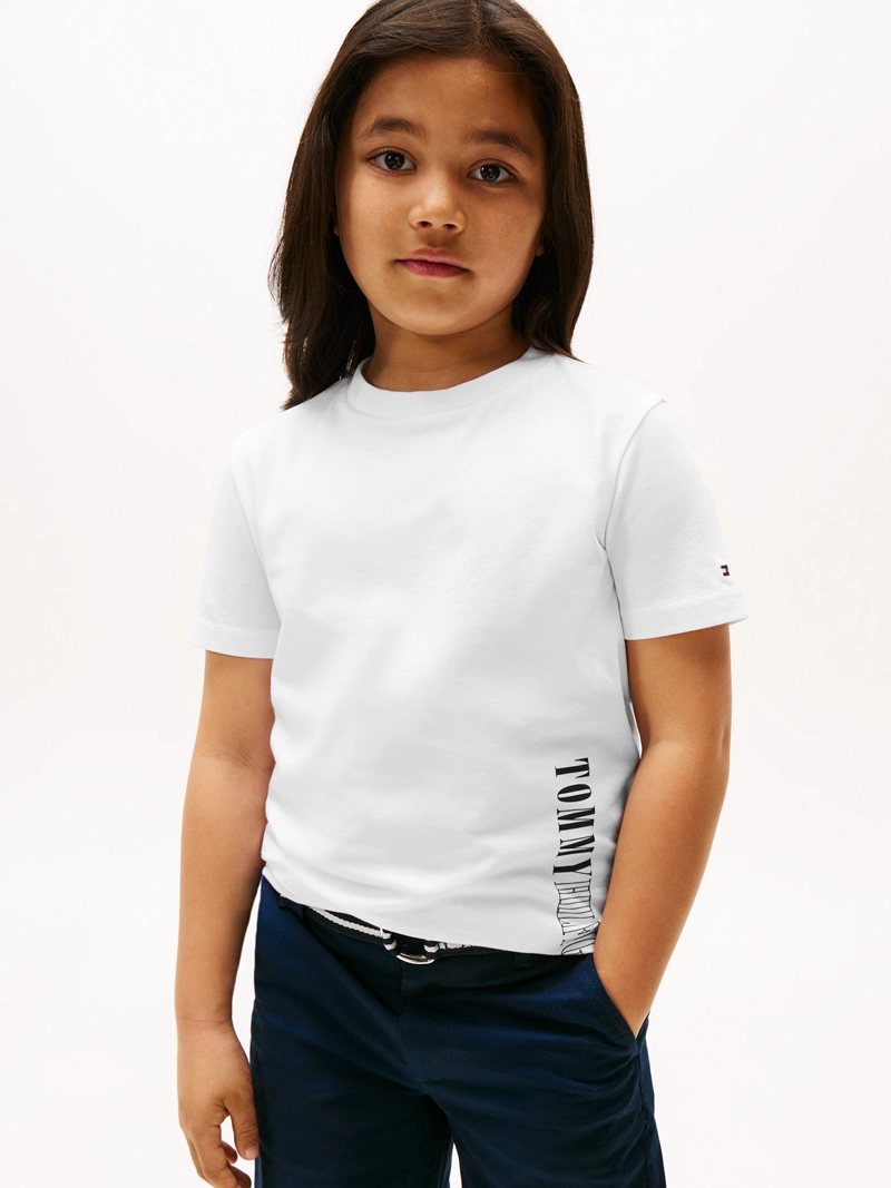 POLERA CON LOGO GRAFICO - 1